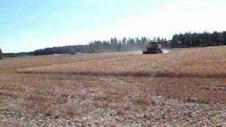 Massey Ferguson 530S combine