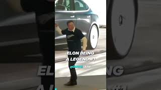 Elon being a thug 😂