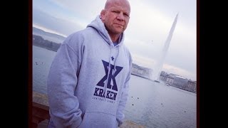 Jeff Monson backstage MMA