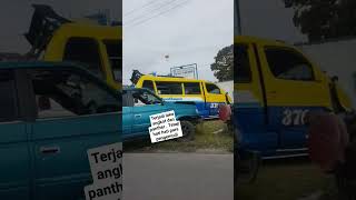 tetap berhati hati para pengemudi #dailyvlog #kudabesi #lakalantas