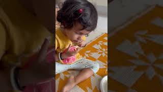 2yr kid trying to eat noddles #kids