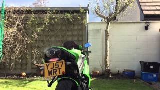 Kawasaki zx6r 2009 standard exhaust vs yoshimura rs5 no baffled