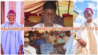 Rauf Aregbesola Dances with Basorun of Oyo and other Oyo Aláàfin Chiefs