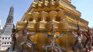 #Bangkok Wat Phra Kaew | Temple of the Emerald Buddha | Golden Chedi / Mythical Creatures.