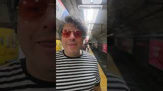 JC Blues Como viajan Los Famosos...Subte Buenos Aires