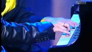 Jaychou (周杰倫) and Li Yundi Piano Duet Turkish March Live