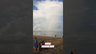 Pelangi di Pantai Pagi Hari #shorts #pantai #fyp #liburan #pantaibatakan #pelaihari #viral