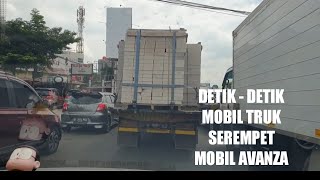 Mobil Truk Serempet Mobil Avanza