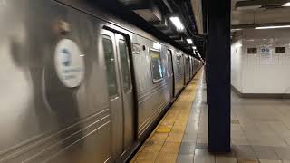 Jay St bound A train arriving into Chambers St-World Trade Center