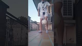 trick🤑#shorts#trick#football#goals#viral#skills