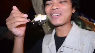 Makan pecel bareng Teja Arum Melati Wangi