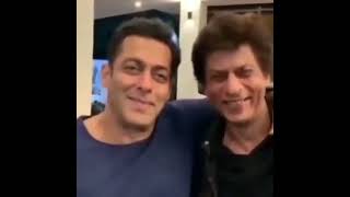 Salman Khan and Shahrukh Khan Cute Moment