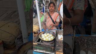 Hordworking Aunty Selling Boiled Egg Fry in Kolkata #shirts #youtubeshorts