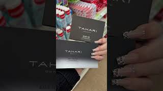 TAHARI BEAUTY Eyeshadow palettes @ Dollar Tree..WOW #makeup #dollartree #shopping