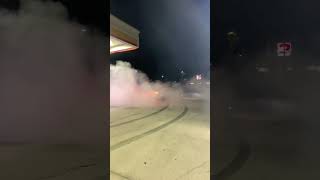 BRAND NEW HELLCAT REDEYE DOING DONUTS AT THE GAS STATION!!!