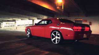 Dodge Challenger SRT8 On 22 Vossen