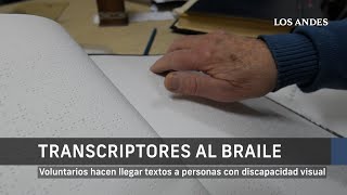 Transcriptores al braile. Voluntarios hacen llegar textos a personas con discapacidad visual