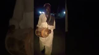 رمضان المبارک میں سحری کے لئے لوگوں کو جگانے والا نیک شخص| A great Baloch man awake people for Sehri