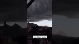 Tempestade passando pelo espírito santo nesse momento