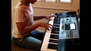 Raghav playing fur Elise on keyboard