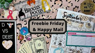 Freebie Friday printables & happy mail! 🧁💌 Lots of cute savings challenges and lots of D bucks! 😍