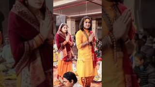 अनिरुद्ध आचार्य जी और उनकी पत्नी का सात जन्मों का रिश्ता है 😱#aniruddhacharyaji #song #music #love