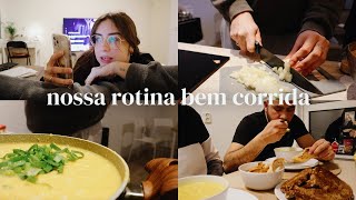 MINHA ROTINA NOTURNA NA HOLANDA: terapia, aula, receita de caldo de frango & mais