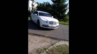 Bentley o mocy 620 koni . 6.0