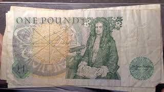 The last British 1 Pound banknote with Isaac Newton