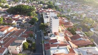 dji mini 2  sobrevoando nova piracicaba bairro top