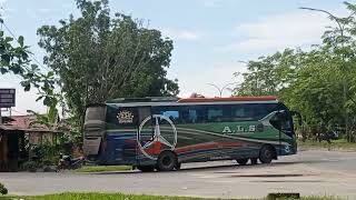 Bus ALS 234 Melintasi Pekanbaru