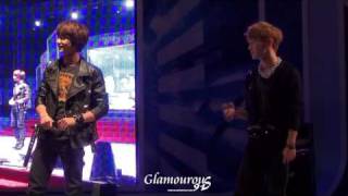 [fancam] 110503 SHINee Key forgot to sing his part in Stand by me @ Samsung Event