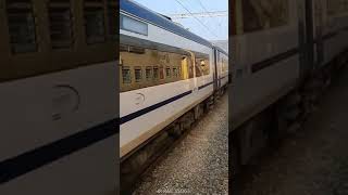 Katra Vande Bharat Express overtakes Jammu Mail at Manwal  #shorts