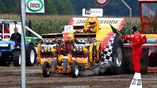 Tractor Pulling Edewecht 2011 FOX 4,5t Freie Klasse - FULL PULL!!!