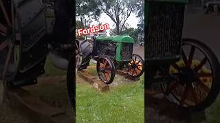 Fordson. Tractor Fordson.