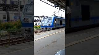 Virar AC Fast Local Dep from Vasai Road Station. #ytshorts #mumbailocal