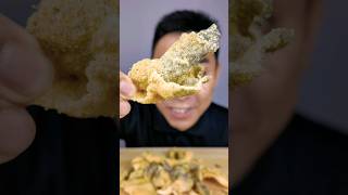 SALTED EGG SALMON SKIN (DE'SURE) #saltedeggs #salmon #fishskin #salmonskin #asmr #shorts #mukbang