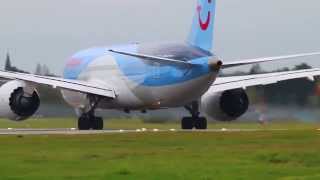 Thomson Airways Boeing 787-8 Dreamliner G-TUIB takeoff at London Gatwick Airport 12.10.2014