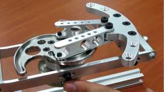 CAM Mechanism for opening and closing the hand on "reachMan" robot