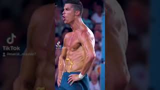 Ronaldo Perfect Body With a perfect smile ☺ || #shorts #Ronaldo #CR7 #reeltola #cristianoronaldo #2