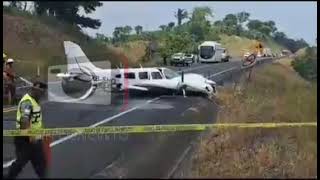 #PapantlaAvioneta se desploma sobre la autopista Totomoxtle  Tihuatlán  #Veracruz #Accidente