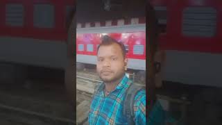 mere jindgi jane ka kya loge tum #train #dhermandra0087