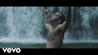 Salmo Ft. Victor Kwality, Travis Barker - Il Messia