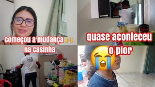 COMEÇOU A MUDANÇA 🙌  QUASE ACONTECEU O PIOR 🥺 TIREI TUDO E MUDEI DE LUGAR 💖