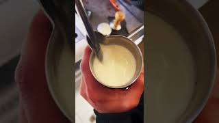 How to steam milk for the Perfect Latte ART ☕️🥛#lattearttutorial #milksteaming #baristaskills