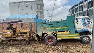 WHOLE VIDEOS BY KOMATSU D20A PUSHING LANDFILL-IN PROJECT- 5T TRUCK UPLOADING THE STONE AND LAND.