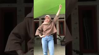 Cewek Cantik Tiktok Tangan Di Atas Cepak Jeder #shorts #tiktok #viral #trending