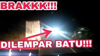 BRAKKK !!!  DiLempar Batu ! Bus EKA CEPAT  DiLempar Batu pemotor....