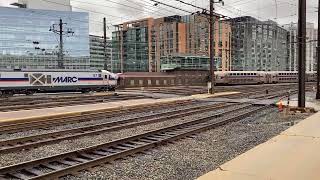 Three way MARC meet at Washington DC Union station