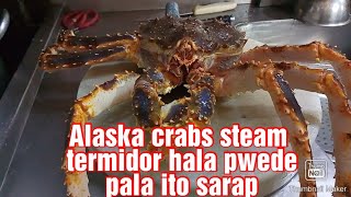 #Alaska crabs live 2.7kg #steam with garlic #delicious food